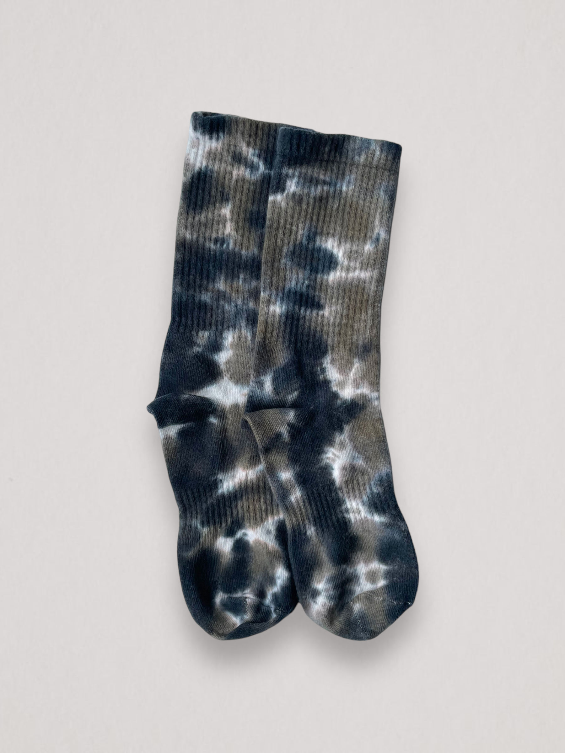 Black and dark green tie-dye socks