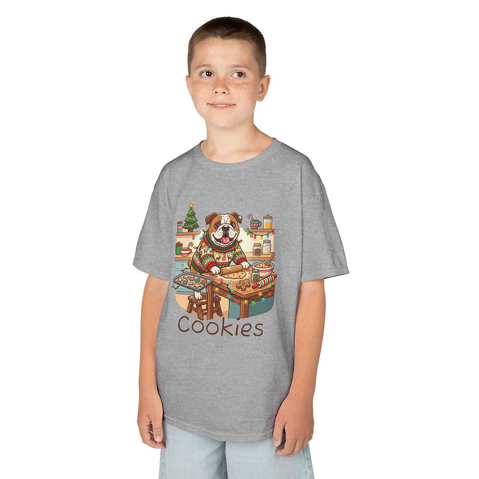 תמונה ממוזערת: Kids Tee — Christmas Bull Dog Baking Cookies Kids T‑Shirt