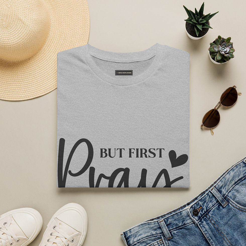 Küçük resim: But First Pray T-Shirt — Inspirational Christian Faith Tee