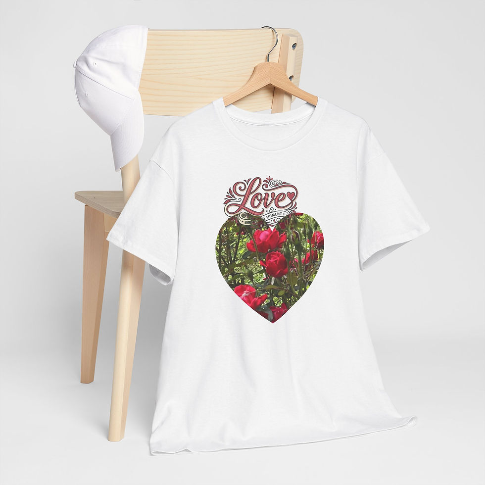 Miniatura: Love Rose Heart T-Shirt — Floral Valentine Tee