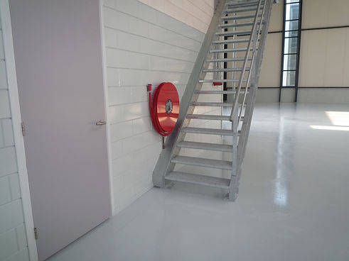 Pose de sol en résine époxy et polyuréthane au Luxembourg