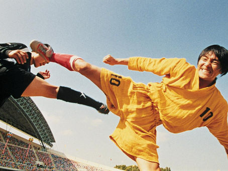 Stephen Chow dans Shaolin Soccer.