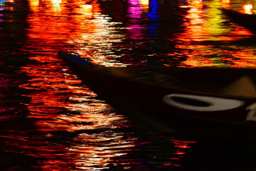 The Bon river Hoi An at night