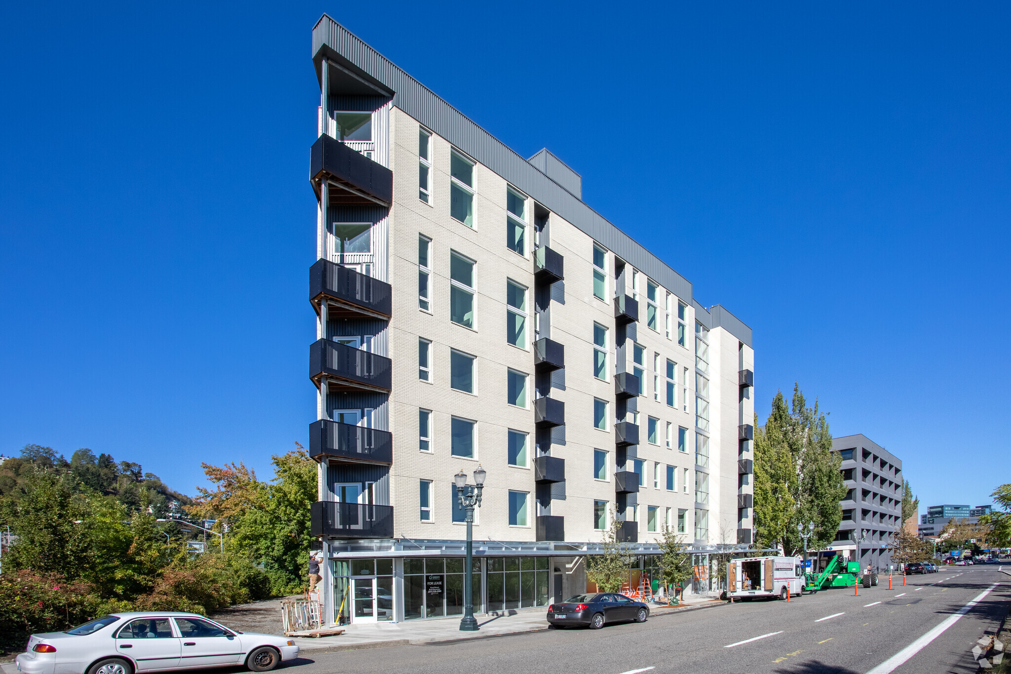 Sw 762 Kōz on SW Fourth | Koz-v3