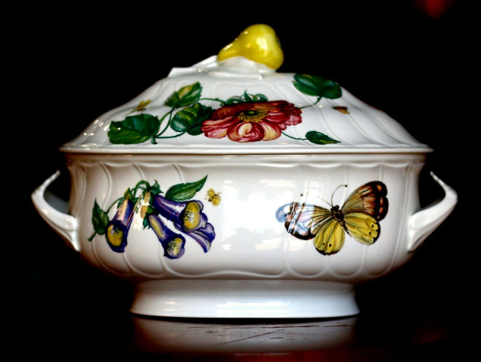 Villeroy & Boch Porcelain Lidded Vegetable Dish, Retired Bouquet Pattern