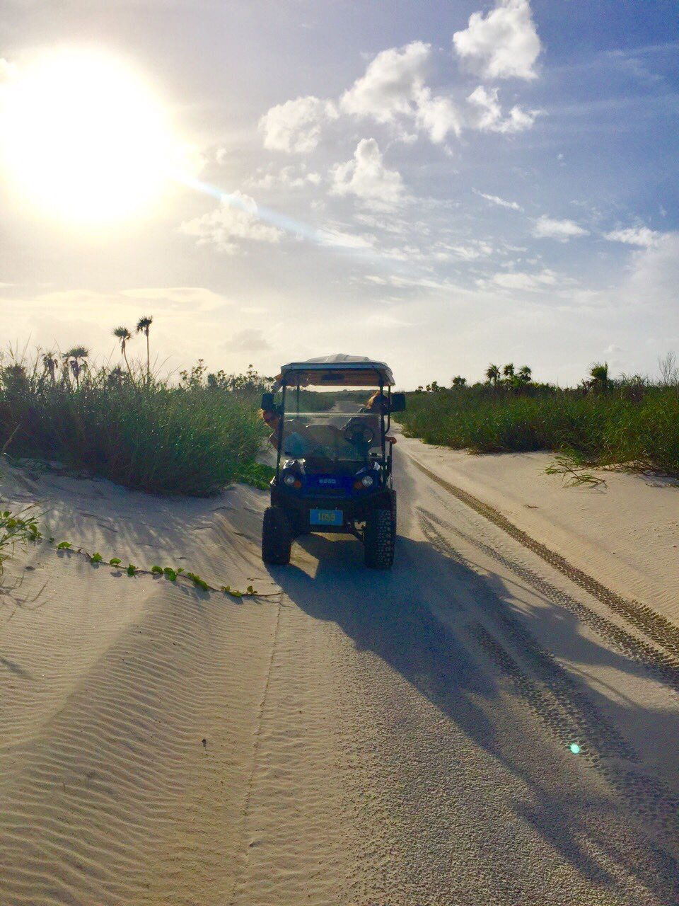 Villa Isoela four seats blue golf car island exploration