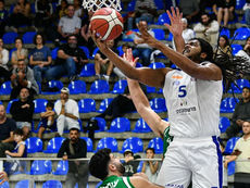 רחובות ואילת עם ניצחונות קלילים