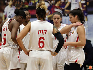 ראשל"צ בחצי הגמר