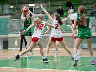 נערות ב': כפ"ס וראשל"צ בגמר הגביע