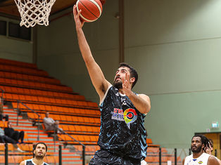 אוריון ושפע ממשיכים במעלה אדומים