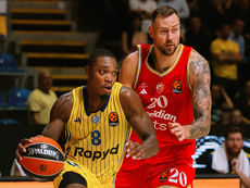 "אנחנו משתפרים ממשחק למשחק"