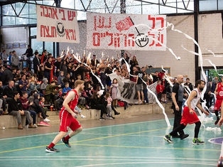 זה לא עוד משחק עונה. זה דרבי