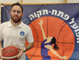 "מרגיש בבית". רועי לוין פותח עונה