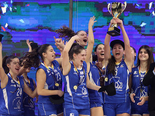 הגימנסיה שוב אלופה!