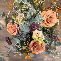 Cappuccino Roses Bouquet as vintage vibe bouquet