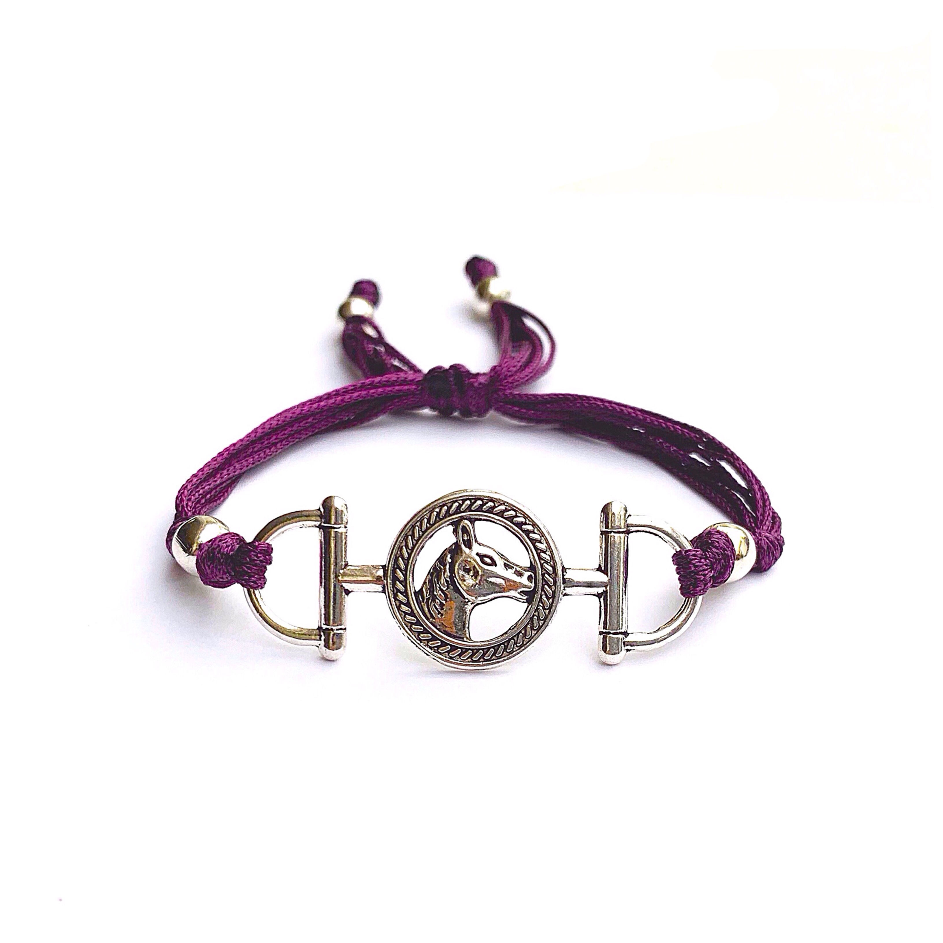 Bracelet mode tendance équestre équitation TETE de CHEVAL. HORSE. AU GALOP. MORS À CHEVAL. CRINS. CAVALIER