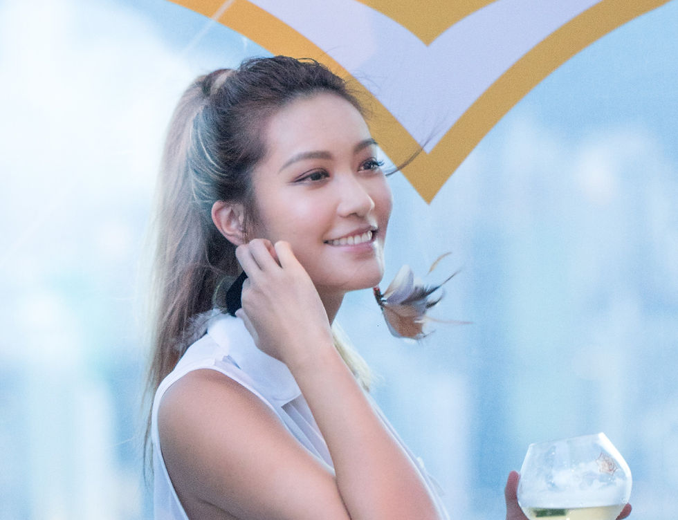 VEUVE CLICQUOT: CLICQUOTCREW