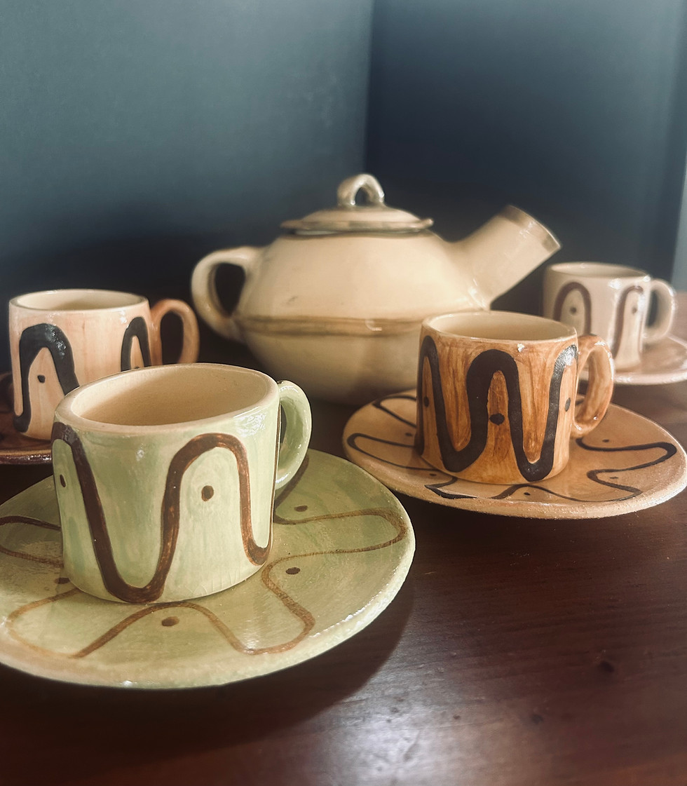 servizio da caffe in ceramica