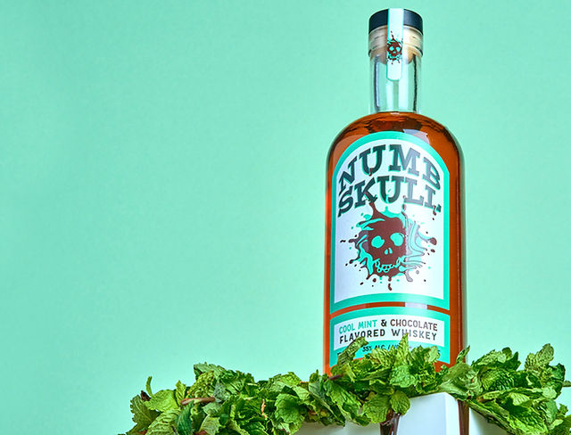 新品 UKKO SCHNAPPS スキットル ウッコ ウイスキー Numbskull Whiskey | Cool Mint Chocolate Flavored Whiskey
