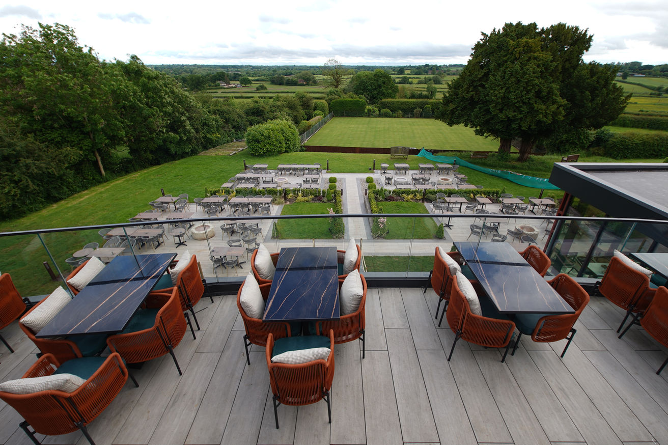 Outdoor Dining Hampton In Arden Indian Gastropub Restaurant | Soho Tavern