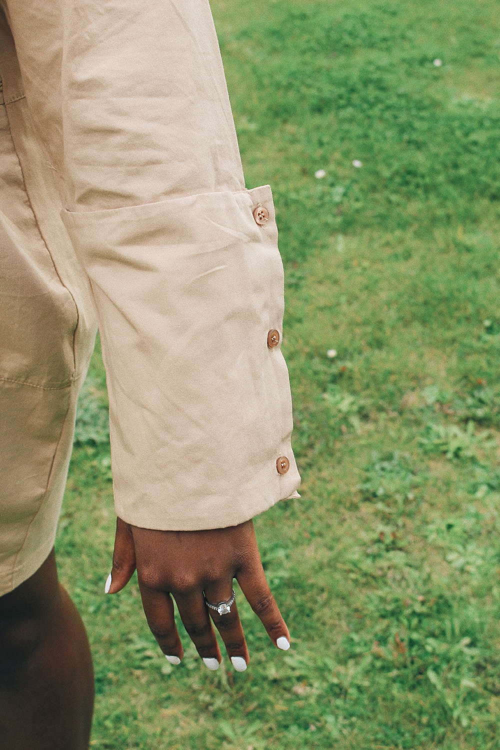 beige oversized zara dress