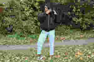 Fashion blogger | Mom Jeans Style