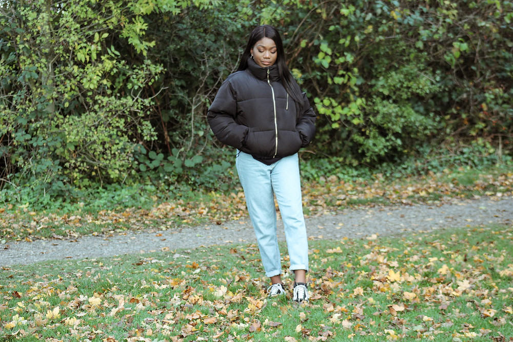 Fashion blogger | Mom Jeans Style