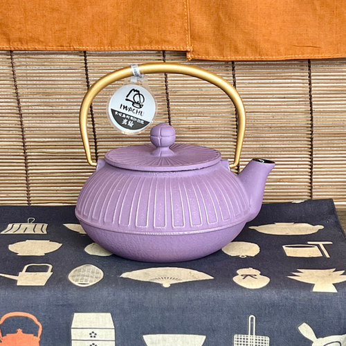 南部鉄器 岩鋳 急須 5型菊 0.65L | 内藤金物店 | 静岡県富士市吉原