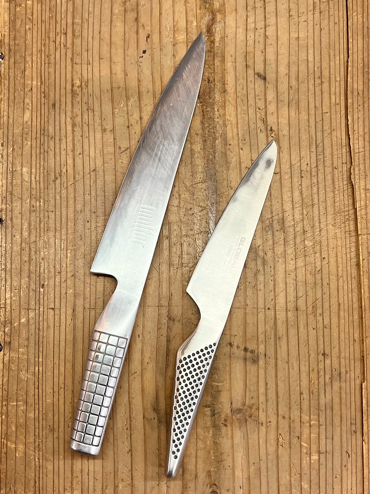 MOLFER（モルファ）の包丁の研ぎがありました。（molierに見える