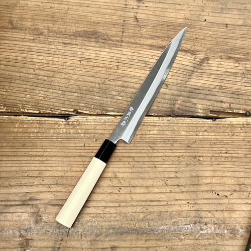 日本橋・木屋歌貞/柳刃刺身包丁8寸/㊨研ぎ済み/共箱有★ 日本橋木屋 歌貞 正夫 （柳刃・刺身包丁） | 内藤金物店 | 静岡