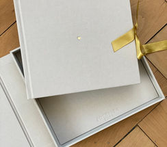 Kleine Fotoalbum mit Box