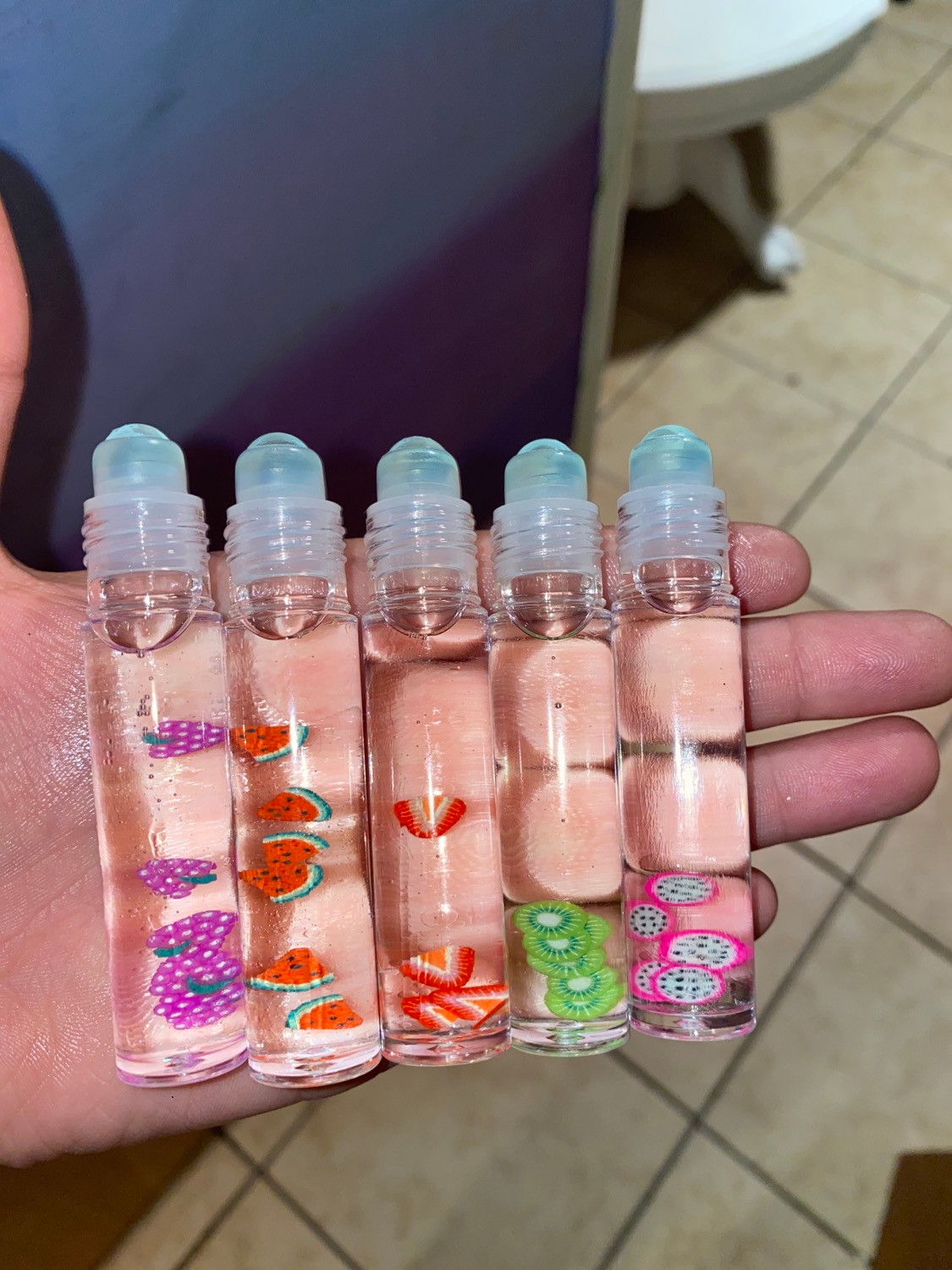 Fruit lip oil🥝