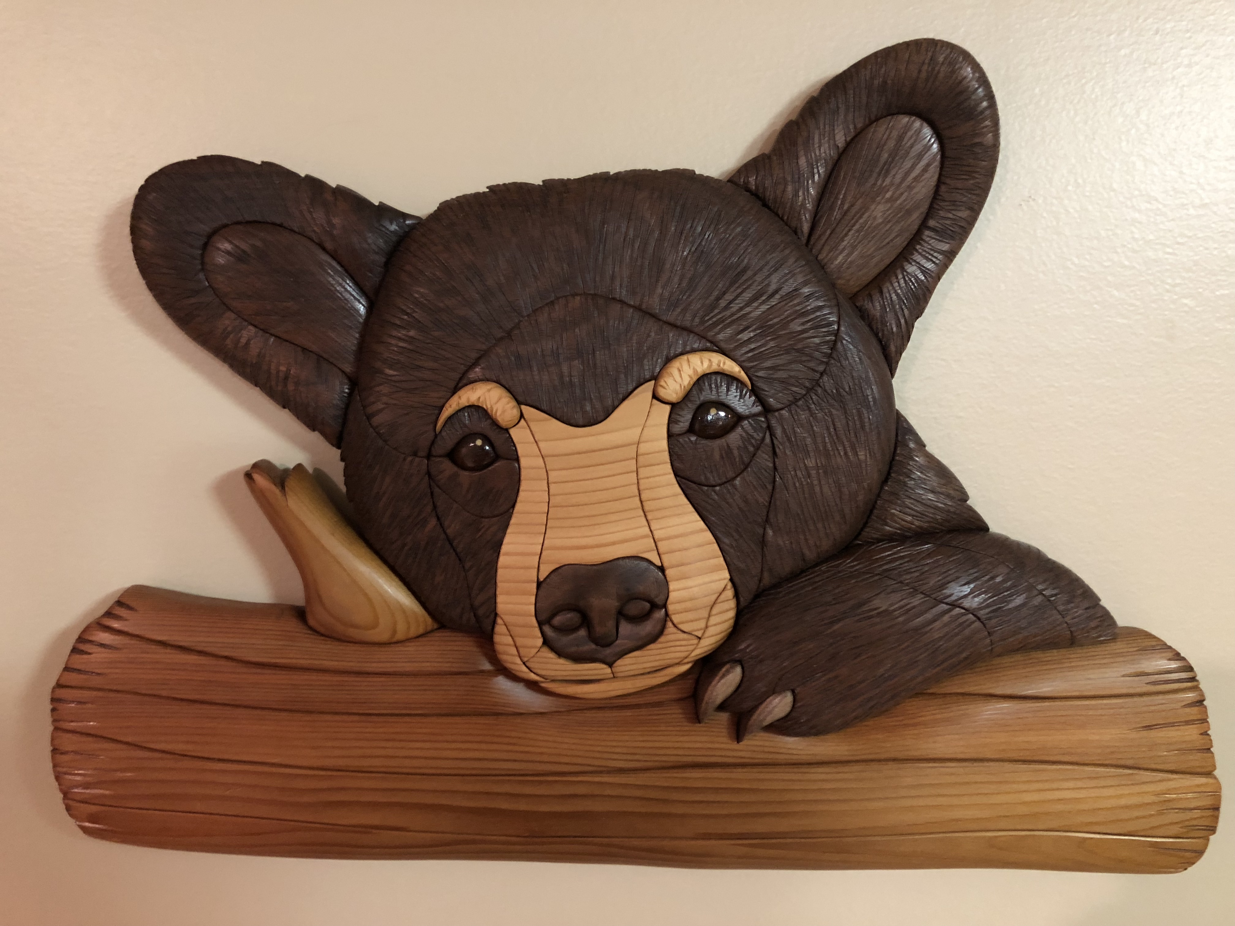sawdust gallery,intarsia,scroll saw, wood clocks, jewelry box,