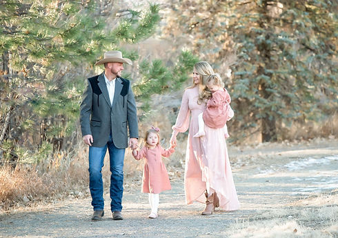 Families-Sweetin-Photography-DSC_7875-Edit-Edit-Edit-2048x1443.jpg