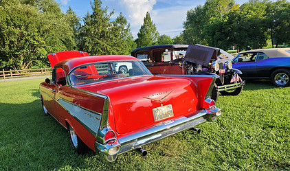 Stray Cats Car Show iat Weldon Mills Distillery