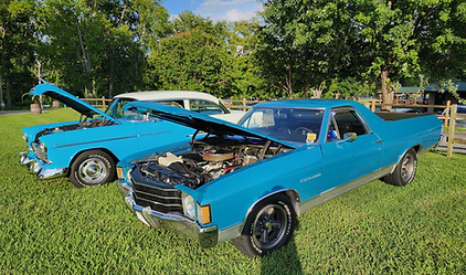 Stray Cats Car Show iat Weldon Mills Distillery