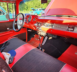 Stray Cats Car Show iat Weldon Mills Distillery