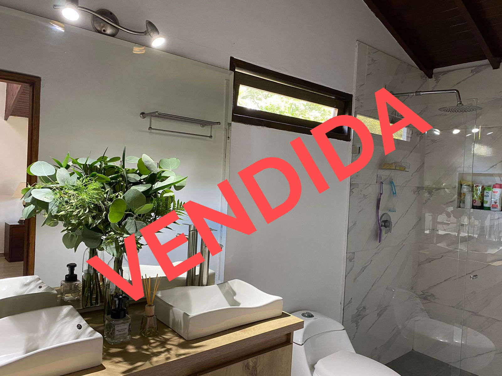 Cod: 19 En venta Casa en Rionegro.