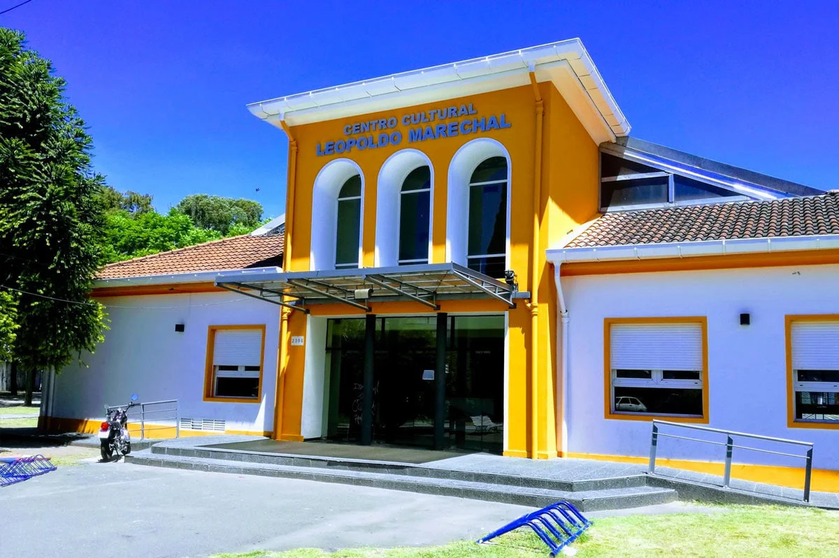 Centro-Cultural-Leopoldo-Marechal.webp