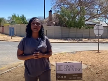 Windhoek estate agents are reminded to obtain a City of Windhoek signboard licence before displaying “For Sale,” “To Let,” “Sold,” or “On Show” property signs.