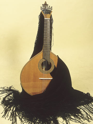 Guitarra portugues