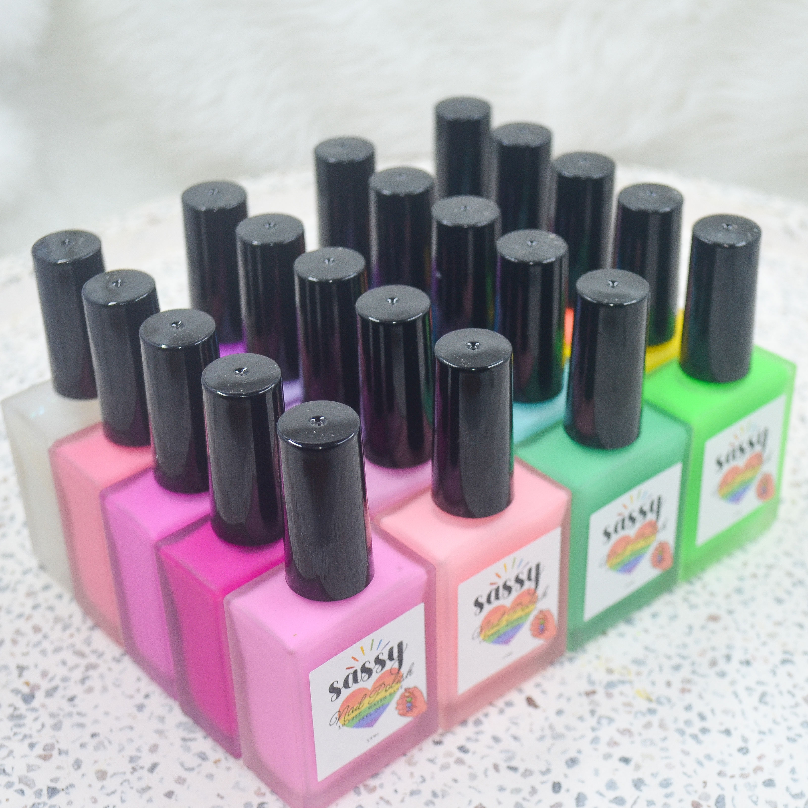 18 Free Rainbow Polish Collection - Child Friendly (20 Colours)