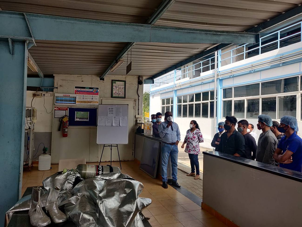 Briefing at the Facility