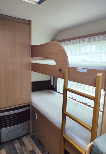 Knaus Sport 580 QS WOHNWAGEN - N&W Reisemobile (15).jpg