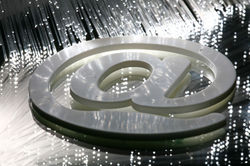 E-MAIL MARKETING