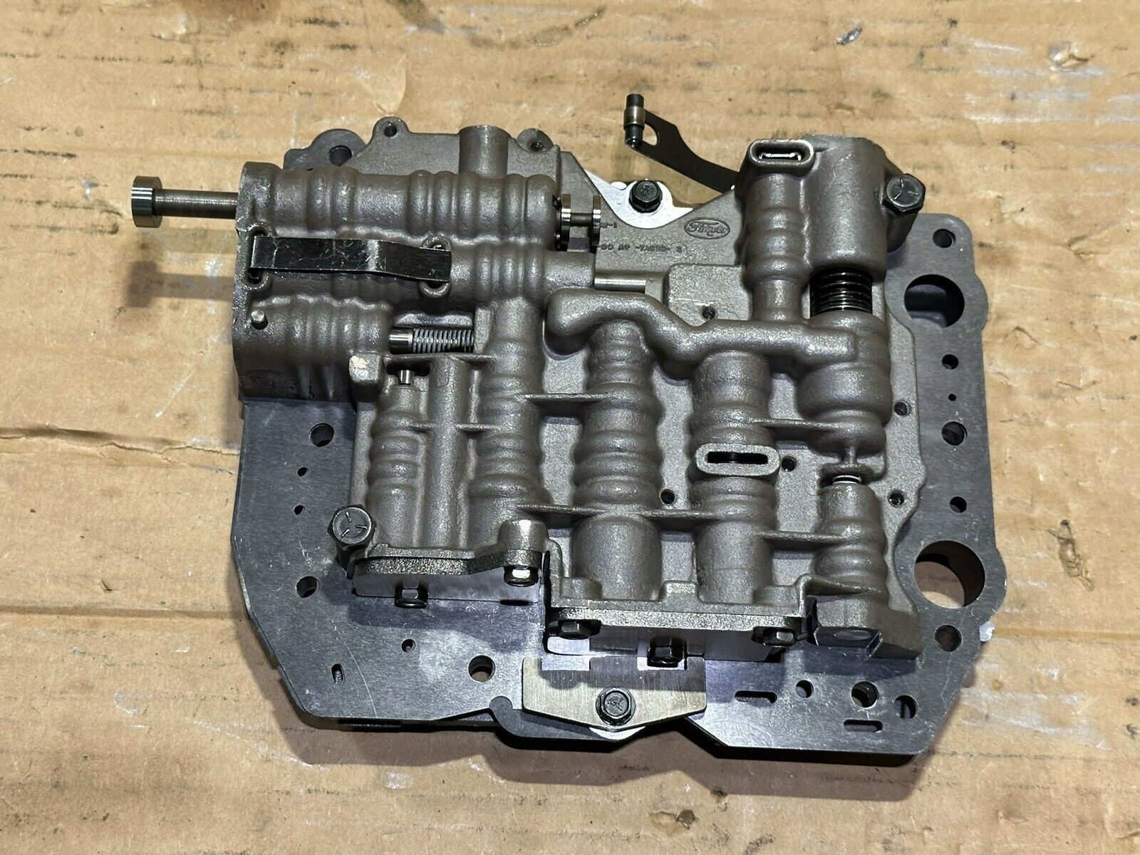 C4 FORD TRANS VALVE BODY D0AP-7A092-E D0AP-7A101-A 8 BOLT CASE 1970-71 CASE FILL
