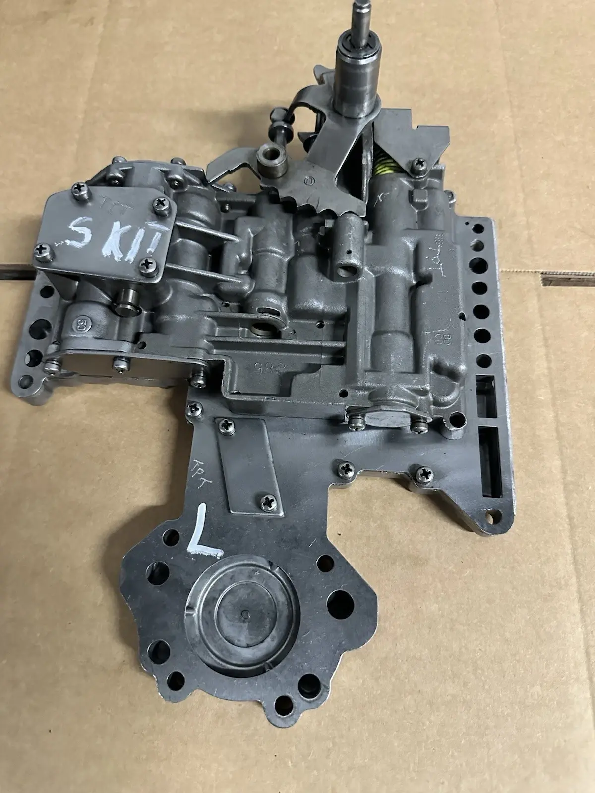 TF8 A727 TF6 A904 TRANS VALVE BODY 2466886 2466886 REMAN SHIFT KIT INSTALED 1965