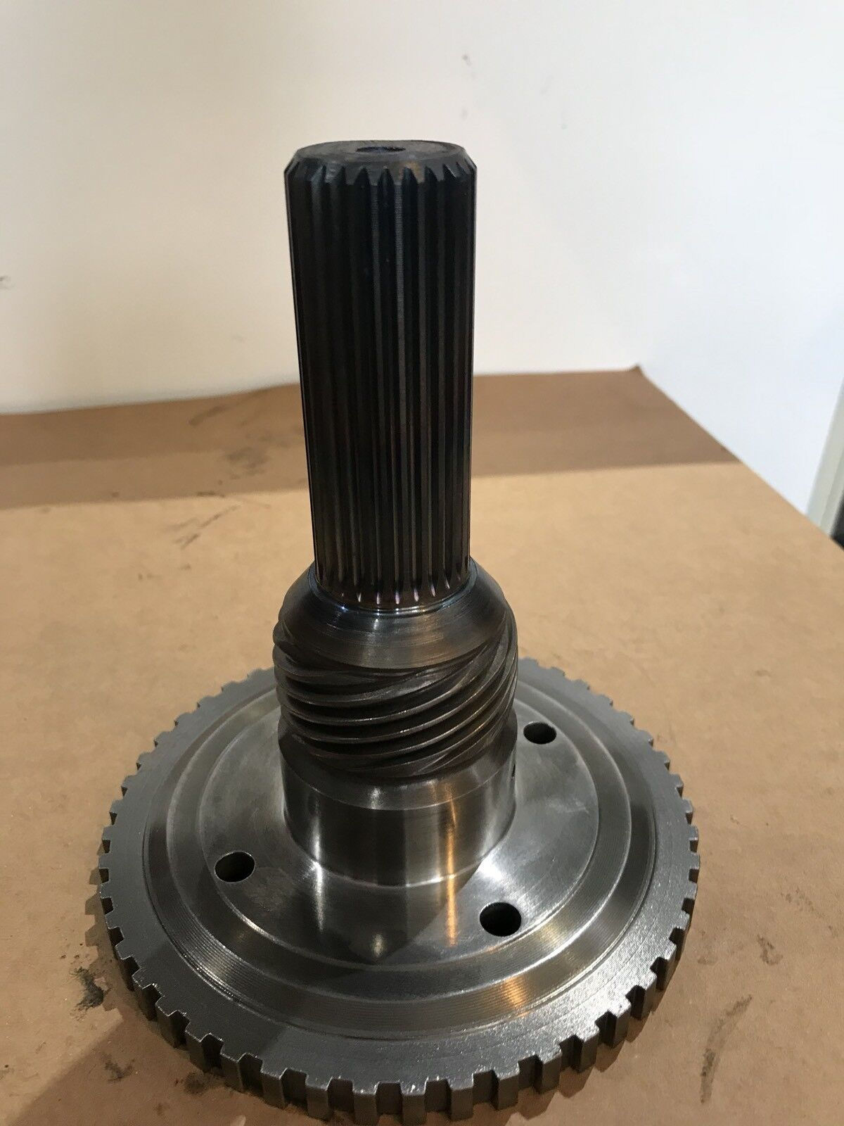 TH400 Trans 4X4 Output Shaft With New Spline TH350 , 700R4 (27 Spline) 6" Long