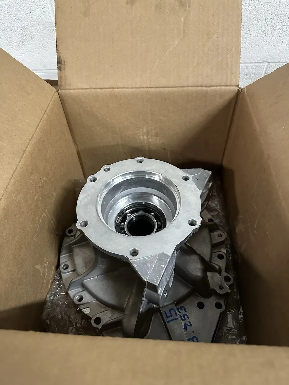 Thumbnail: 29542109 , 29544804 LCT1000 2000 2400 NEW AC DELCO UPDATED ADAPTER HOUSING 4X4