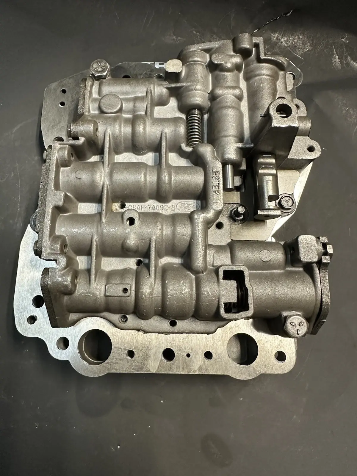 C9AP-7A101-E C8AP-7A092-B